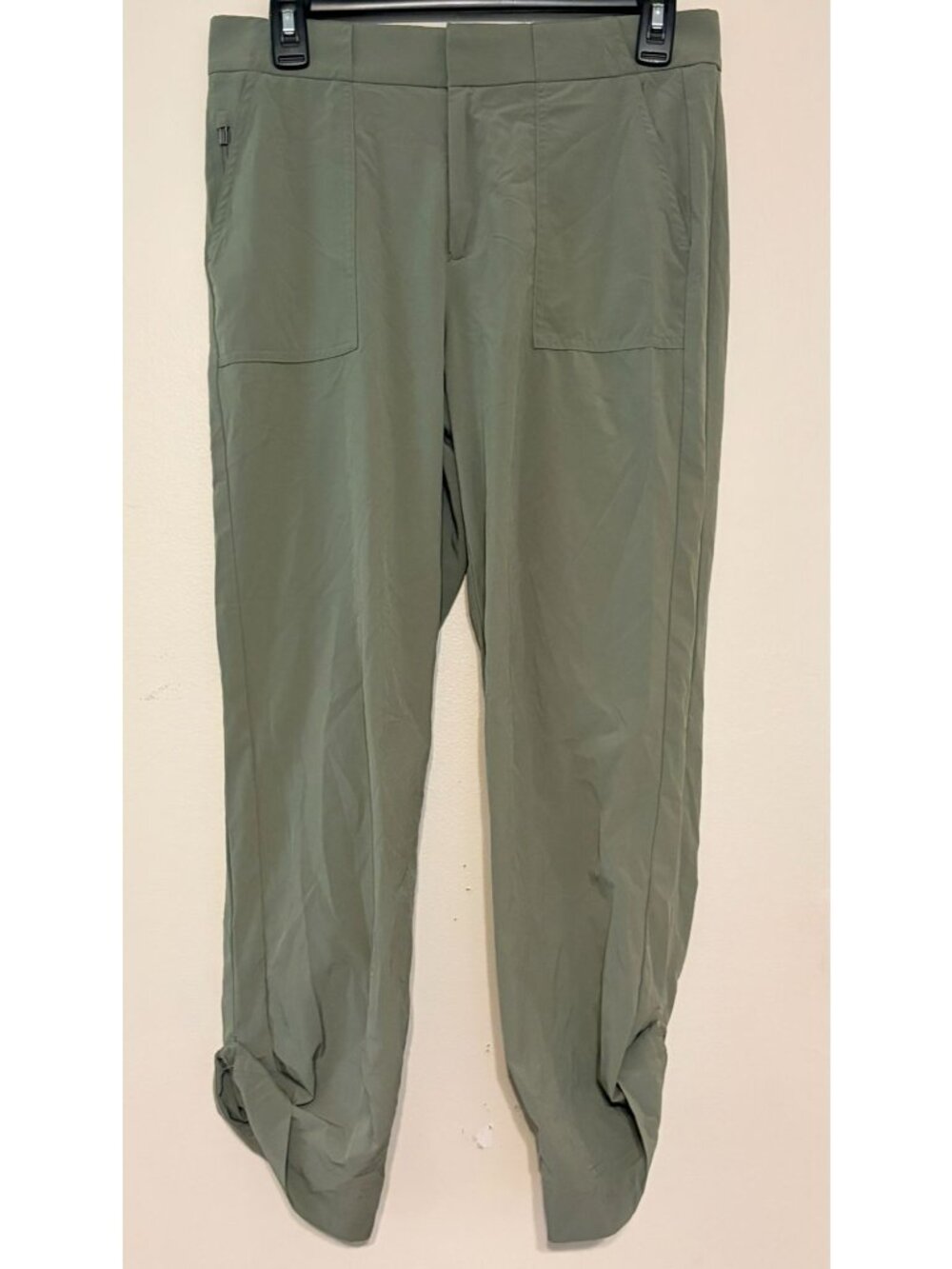 Athleta Tribeca Utility Crop Casual Pants in Laurel Olive Green Size 2